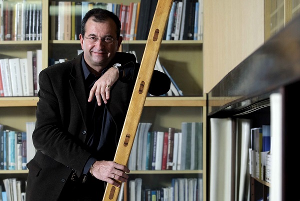 Prof. Cyril Höschl: Duševně nemocní by měli „vylézt z kouta“